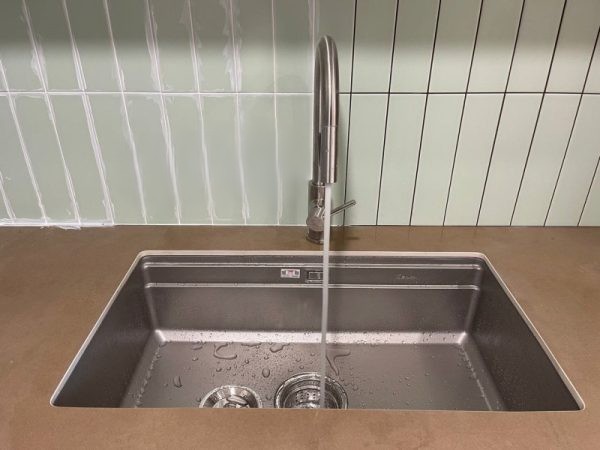 photo 2024 12 02 10 17 34 600x450 1 - CHẬU RỬA BÁT KONOX KN7044SU DEKOR photo 2024 12 02 10 17 34 600x450 1 - CHẬU RỬA BÁT KONOX KN7044SU DEKOR