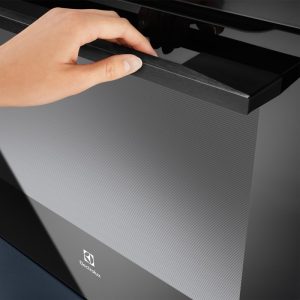 10052198 lo nuong am tu electrolux 72 lit koigh00ka 4 - Lò nướng âm Electrolux KOIGH00KA 72 lít