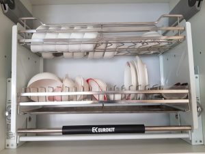 Giá bát đĩa di động nâng hạ Eurokit UB 700