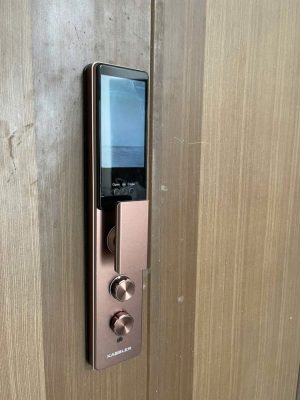 khoa dien tu kassler kl 899 cnc coffee 1 - Khóa điện tử Kassler KL-899 CNC Coffee APP, Face ID tiêu chuẩn Đức khoa dien tu kassler kl 899 cnc coffee 1 - Khóa điện tử Kassler KL-899 CNC Coffee APP, Face ID tiêu chuẩn Đức