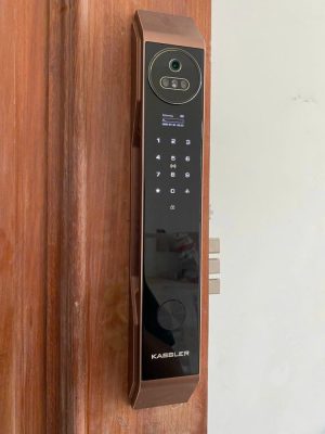 khoa dien tu kassler kl 899 cnc coffee 2 - Khóa điện tử Kassler KL-899 CNC Coffee APP, Face ID tiêu chuẩn Đức khoa dien tu kassler kl 899 cnc coffee 2 - Khóa điện tử Kassler KL-899 CNC Coffee APP, Face ID tiêu chuẩn Đức