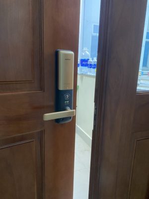khoa dien tu van tay hafele el9000 912 - Khóa điện tử vân tay Hafele EL9000 Màu vàng 912.05.376