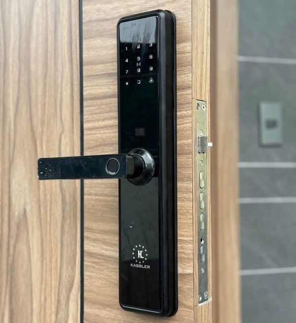 khoa van tay kassler kl 566 black app remote6 - Khóa vân tay Kassler KL-566 BLACK APP, Remote tiêu chuẩn Đức khoa van tay kassler kl 566 black app remote6 - Khóa vân tay Kassler KL-566 BLACK APP, Remote tiêu chuẩn Đức