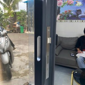 khoa van tay kassler kl 599 at black app 2 - Khóa vân tay cửa nhôm Kassler KL-599 AT BLACK APP tiêu chuẩn Đức