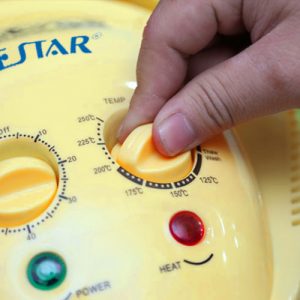 lo nuong thuy tinh bluestar bs 12lo mau vang 1584764558 4 - Lò nướng thủy tinh BLUESTAR BS-12LO (Màu Vàng)