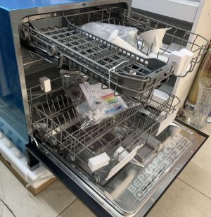 z3122527782465 c8c1677a42860e58299e92e19ce29ace 1 - Máy rửa chén âm tủ KAFF KF-BISW800