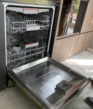 z3135251169590 98f928bd7684a9c51a116fc7196f9877 - Máy rửa bát độc lập BOSCH SMS68MI04E|Serie 6