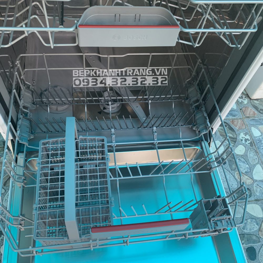 z3147700921973 f79de02da9fe95cc54e5271dc814f529 scaled 1 - Máy rửa chén độc lập BOSCH SMS46GW01P|Serie 4 z3147700921973 f79de02da9fe95cc54e5271dc814f529 scaled 1 - Máy rửa chén độc lập BOSCH SMS46GW01P|Serie 4