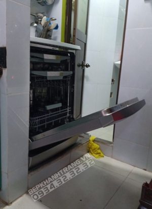 z3182846592313 531fe0ef3793559e98c7d374cd4a0697 - Máy Rửa Chén SMS56EU05E