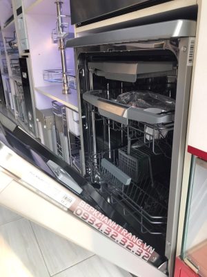 z3182855014690 747e71fdcd2f15558dd23483758faf5f - Máy Rửa Chén SMS56EU05E