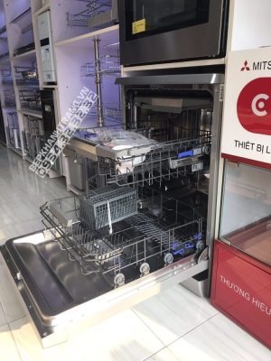z3182855056400 d8373420a3aadc8296c223784644f005 - Máy Rửa Chén SMS56EU05E