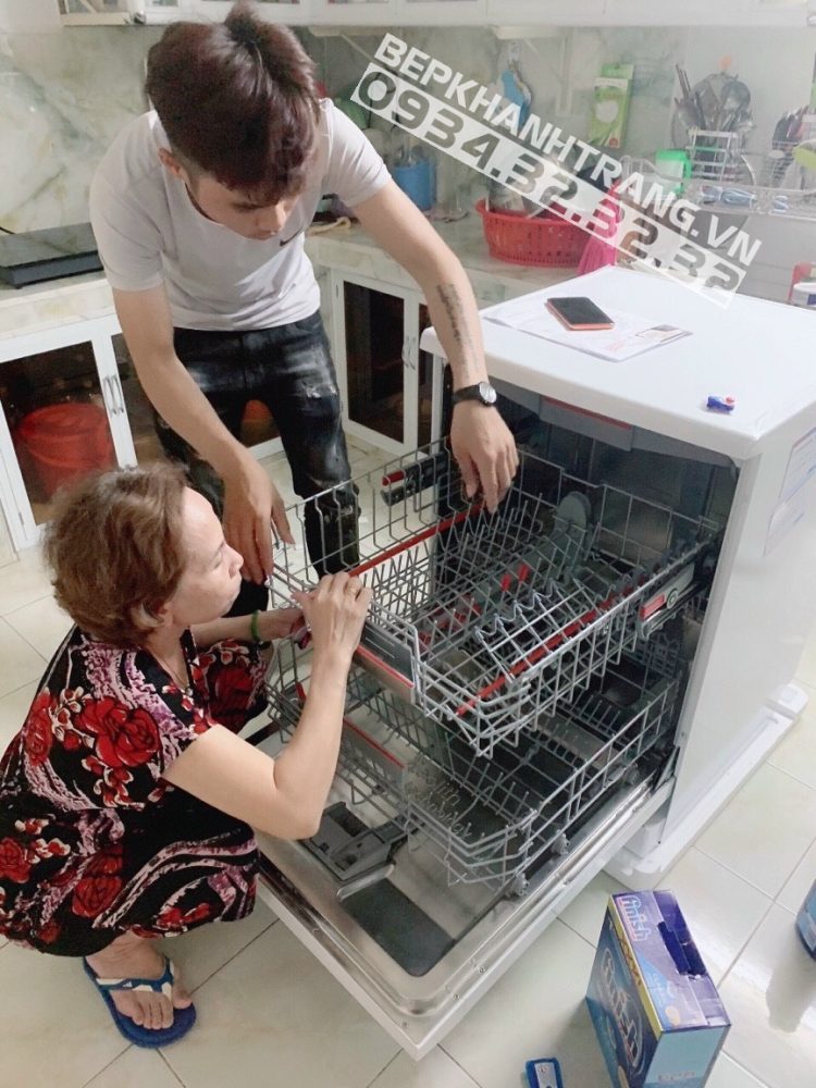 z3183590242600 86edd866e6a58ae827c9da0b3aef616e - Máy rửa chén độc lập BOSCH SMS6ZCW07E | Serie 6 | Series 2021 z3183590242600 86edd866e6a58ae827c9da0b3aef616e - Máy rửa chén độc lập BOSCH SMS6ZCW07E | Serie 6 | Series 2021