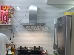z3226979184299 78a76d3b0b1cf1a9d9f06ca3b6cdb757 - Máy hút mùi Häfele HH-WI70B 539.81.168