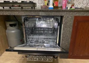 z3232272359324 96b953c9a06f0beb8d1d55d23aca0029 1 - Máy Rửa Chén Eurosun SMS58EU09BT 8 Bộ