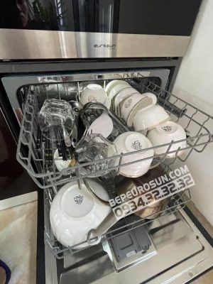 z3232275727360 1528b08e0999dbb95d9e7782817073f1 1 - Máy Rửa Chén Eurosun SMS58EU09BT 8 Bộ