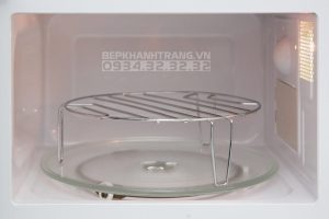 z3237583685583 70a0cc2c04e0193618ff2318a894934e - Lò vi sóng kết hợp nướng Teka MW 200 G