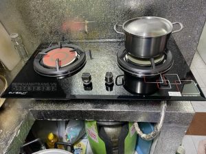 z3241665670804 da33a1665f1ce136b47040616be31d92 - Bếp gas âm hồng ngoại Eurosun EU-GN08