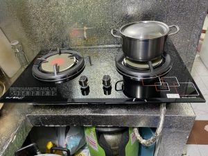 z3241665680153 5434ffcdb82e7c5206c46a1fb0eaf166 - Bếp gas âm hồng ngoại Eurosun EU-GN08