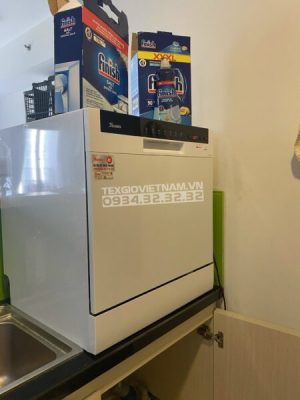 z3241917355977 a150fc8dbea93b994a4ac152fd075cf0 1 - Texgio Dishwasher TG-DTW558 - 8 Bộ Tự Vệ Sinh Máy