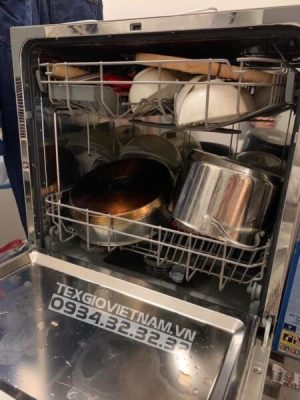 z3241917421501 5717d7923fcd995d1ec1897bb0405ed3 1 - Texgio Dishwasher TG-DTW558 - 8 Bộ Tự Vệ Sinh Máy