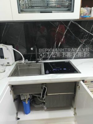 z3256504459300 ba4224dbd222afd65453163fcf41216e - Máy rửa bát kết hợp chậu rửa Kaff KF-SWM6