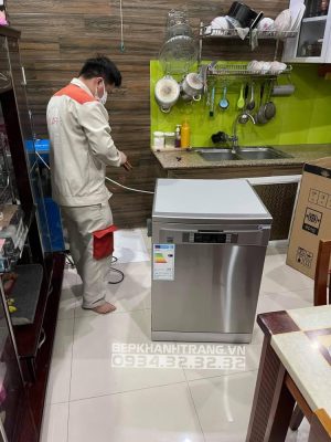 z3256560385704 5f9dc1dddfe6902e62f9a8f89a083e5e - Máy rửa bát Kaff KF-W45A1A401J
