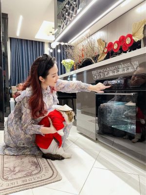 z3262156749731 760ebf834474afc112d7bb196b2eaa0a - Lò nướng âm tủ 72 lít HO-8T72A, Series 800, 538.01.421