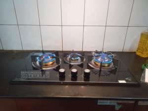 z3285785479421 39cf1abf6c68a0775c588914f07008b7 1 - Bếp gas Eurosun EU-GA378