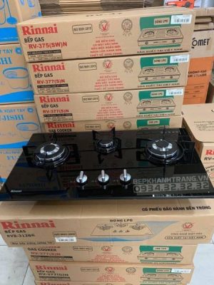 z3295515945561 5ca341992c15ec5d664a15466f9afab2 - Bếp Gas Âm Rinnai RVB-312BG