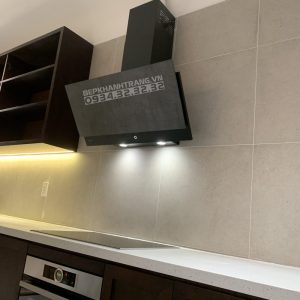 z3311565079434 0f6dac192a67d925cd56321e76f362c3 scaled 1 - MÁY HÚT MÙI GẮN TƯỜNG MẶT KÍNH VÂN HH-WVS90A 533.86.003