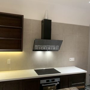 z3311565089117 4ed0f22299b478fe97523eb15737398f scaled 1 - MÁY HÚT MÙI GẮN TƯỜNG MẶT KÍNH VÂN HH-WVS90A 533.86.003
