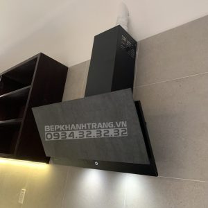 z3311565094503 c72f91a2a3cad040e5a2a9cd95f93697 scaled 1 - MÁY HÚT MÙI GẮN TƯỜNG MẶT KÍNH VÂN HH-WVS90A 533.86.003