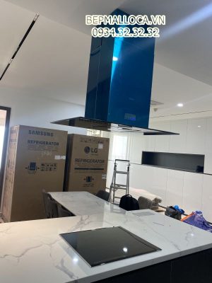 z3314310196236 9305c59256f5bee2003fe169bb21ec6b - Máy hút mùi đảo Malloca MC 9053 ISLA