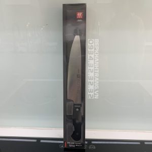 z3325510362930 54bf22ba75c9d9925f059379121b0302 scaled 1 - ZWILLING - Dao Chef ZWILLING Gourmet - 20cm