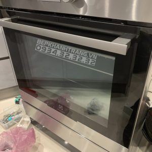 z3328657457429 40cdbb9661fa15dfe628bf5550611330 scaled 1 - Bếp tủ liền lò Electrolux EKI64500OX