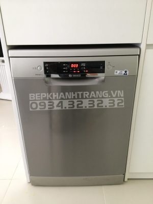 z3334132242417 25eb20ae9fb73898fe0427603eb13db5 - Máy rửa bát Bosch SMS46GI01P