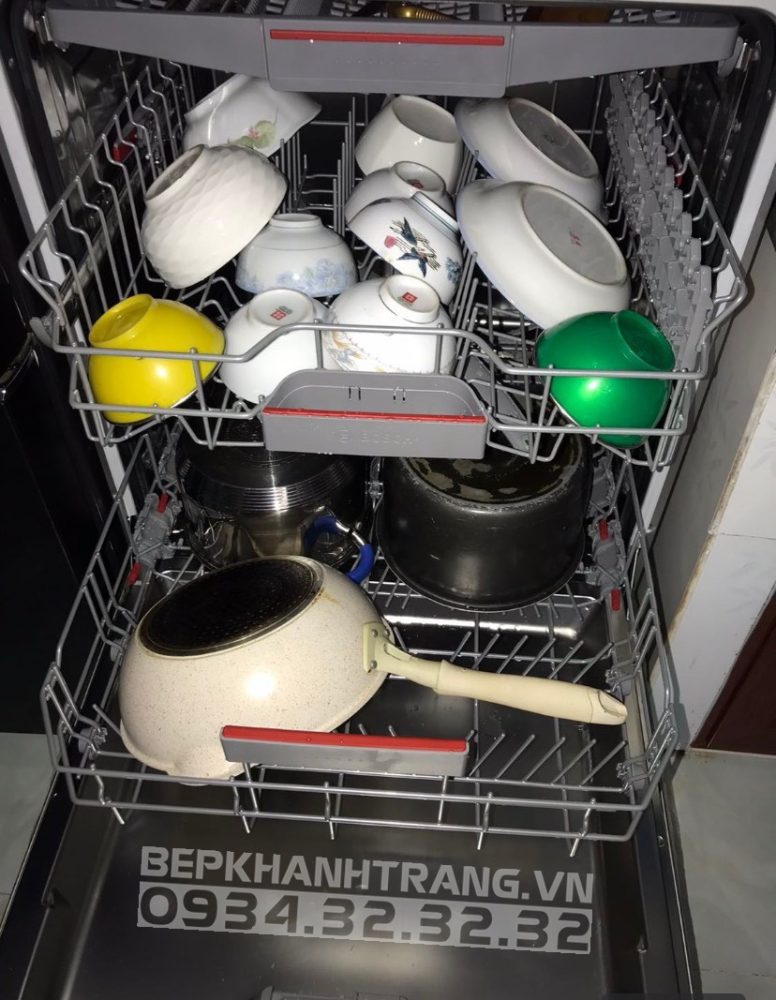 z3334132310777 3c8bc52e96fc952e406ec6e0fa031684 - Máy rửa bát độc lập BOSCH TGB.SMS46GI01P z3334132310777 3c8bc52e96fc952e406ec6e0fa031684 - Máy rửa bát độc lập BOSCH TGB.SMS46GI01P