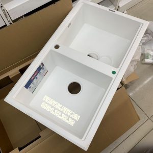 z3339877357602 88469035c4a6fab243fde9fff54269ee scaled 1 1 - Granite sink Phoenix 860 White SilverSiphon, giá úp bát inox KONOX