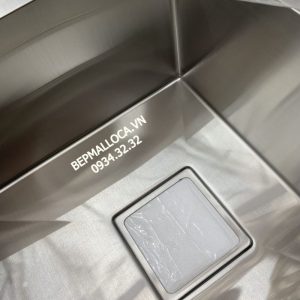 z3351867148304 1e37e22ad548e7d6d74dd8b5f6a38868 scaled 1 1 - Chậu rửa chén Malloca MS 6304T
