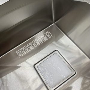 z3351867148304 1e37e22ad548e7d6d74dd8b5f6a38868 scaled 1 - Chậu rửa chén Malloca MS 6304T