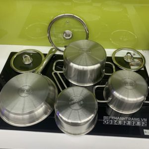 z3363023215610 fcacda66b6cb5382e2d3122a0a9105c5 scaled 1 - BỘ NỒI CHẢO HAFELE 531.08.001