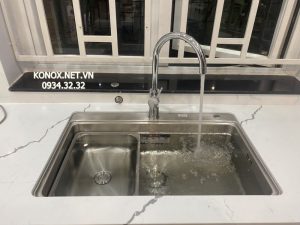 z3367950741833 369c6f4cf50c39d80b2de88ef5a2e182 1 - Chậu rửa bát Konox KN7548SO