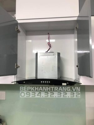 z3368500445056 5a38f02b8b2a388bb1fdb6dff7425c15 - Máy hút mùi Eurosun EH-70K10S
