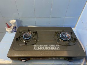 z3384890784535 5dd2545a64effc111001a8420a79a523 - Bếp gas Rinnai RV-715Slim(G)