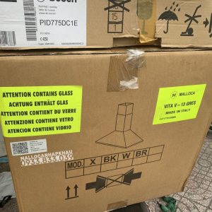 z3421157922475 2637032fd3133e08b1b50341d1a6c95c scaled 1 2 - Máy hút mùi áp tường Malloca VITA V-13 GRES