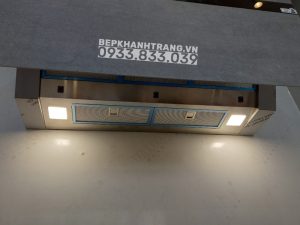 z3426746582209 052a5f49350e271f898a57d0e7039805 3 - Máy hút mùi Malloca VITA V-13 GRES