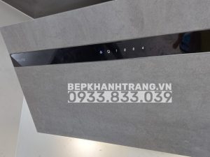 z3426748078003 f8e1ba3697817dedb347844a1164eff7 2 - Máy hút mùi Malloca VITA V-13 GRES