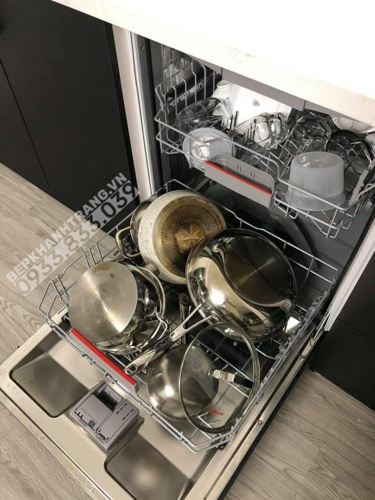 z3431278131531 6ef200188ca5fc75d9c8c0ebcb74423c 1 - Máy rửa chén bát Electrolux ESF6010BW z3431278131531 6ef200188ca5fc75d9c8c0ebcb74423c 1 - Máy rửa chén bát Electrolux ESF6010BW