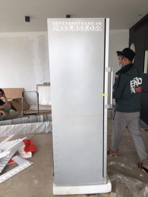 z3432954735100 6b35aa9aef8e93f4ab0ae2355134b936 1 - TỦ ƯỚP RƯỢU HMH. KSW38940