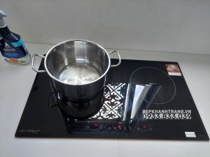z3433718214613 2503e9742272607c2076aa08096a7b0a 1 - Bếp điện từ Eurosun EU-TE259Max